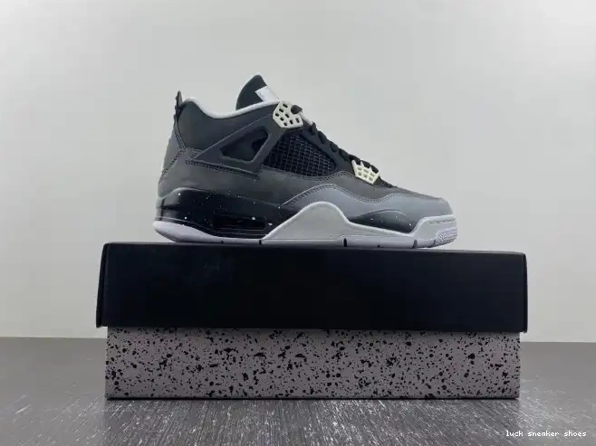 Reps LUCY 626969-030 Pack (2013) Jordan Retro Fear 4 0425